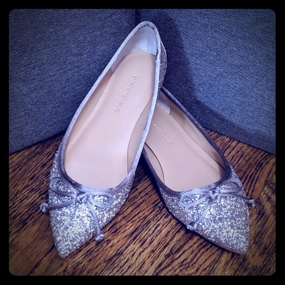 Banana Republic Glitter 'Pointy Toe Ball' Flats